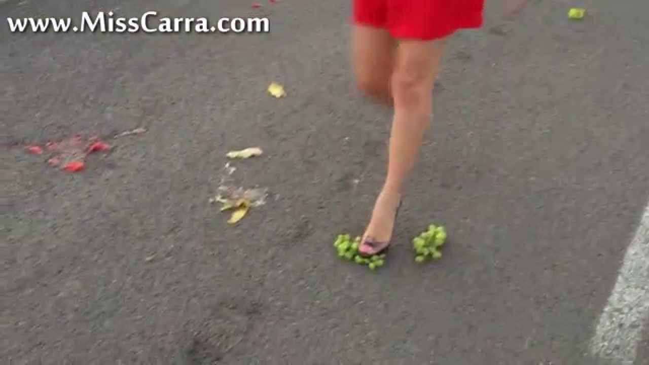 Miss Carra grapes walkover and high heel crush - catwalk style (preview)