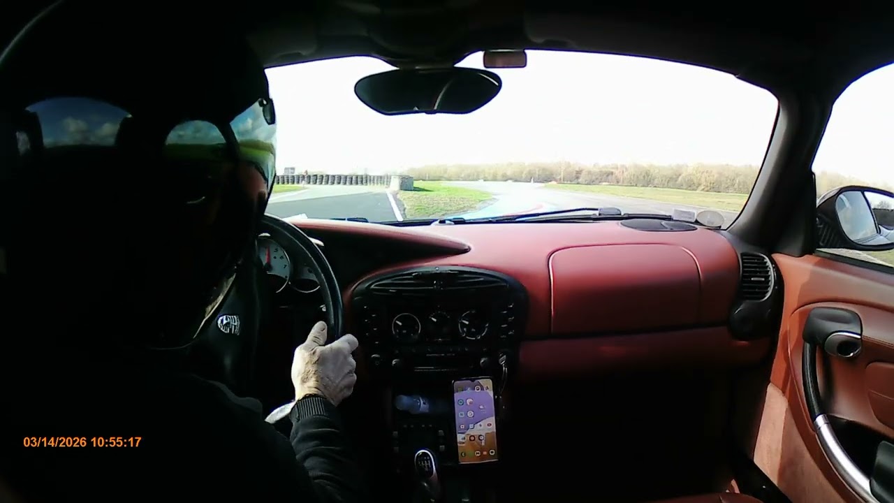 Boxster 986s circuit Clastres fin de session du matin