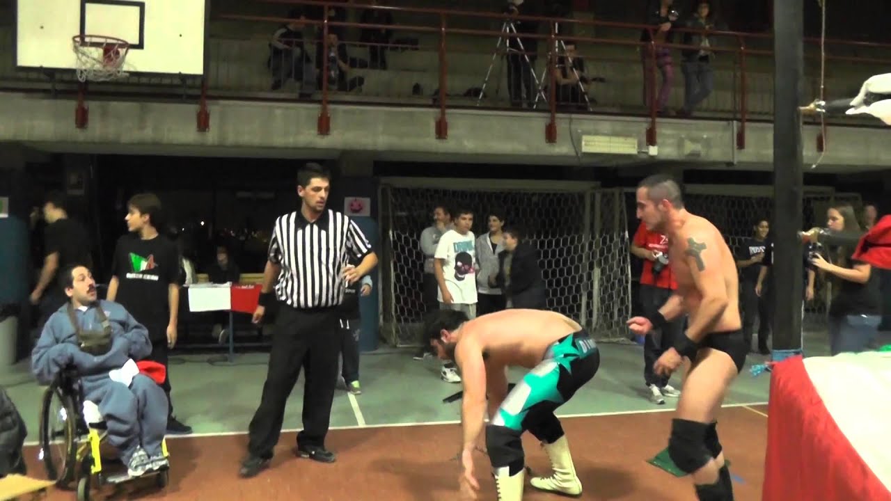 Andres Diamond Vs  Pietro La Roccia Bovesecco Trick Or Treat 2014