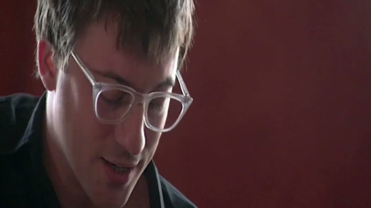 BLUR'S GRAHAM COXON SINGING SYD BARRETT'S songs BABY LEMONADE, HERE I GO, WINED & DINED