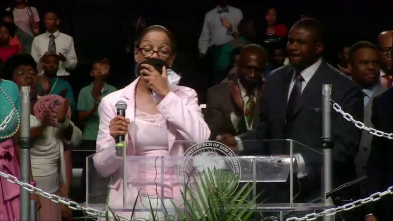 Joyce Rodgers Crazy Praise Break Sweet 16 COGIC AIM OHIO!