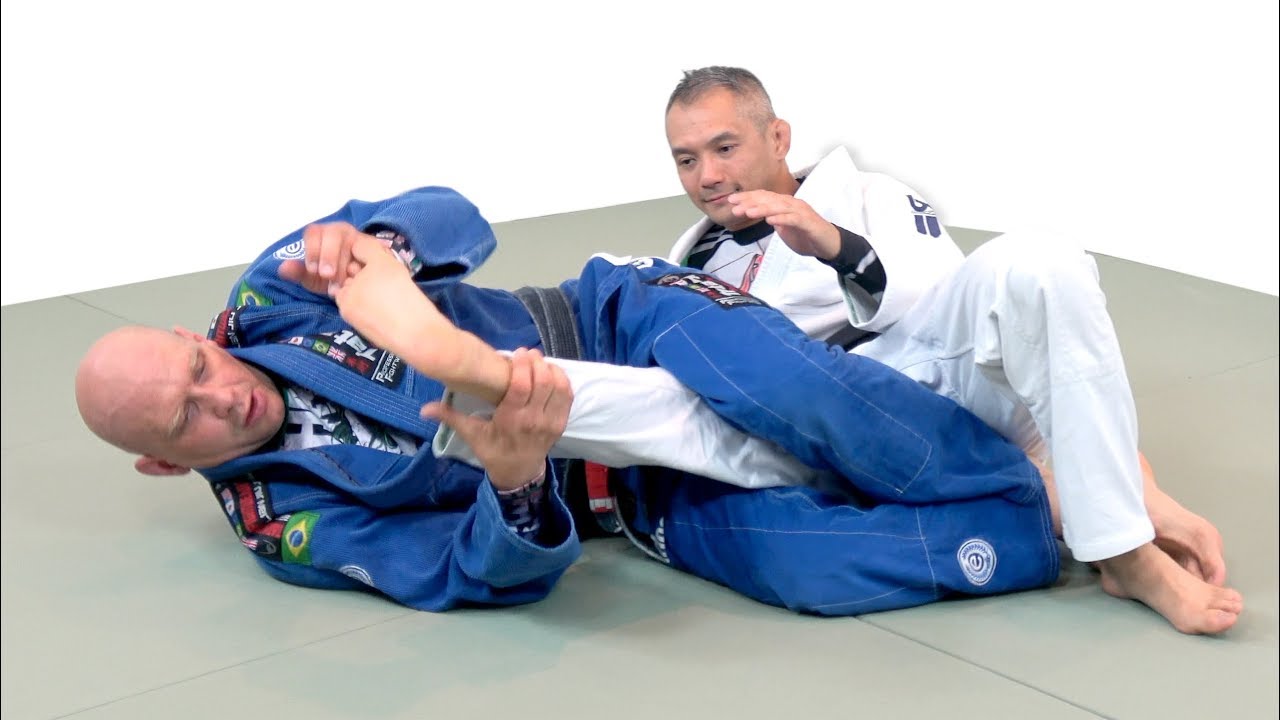 The 2 Most Powerful Kneebar Finishes vs a Bigger Opponent