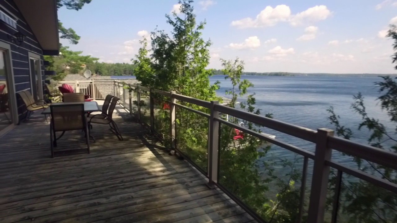 Lake Joseph Cottage for sale