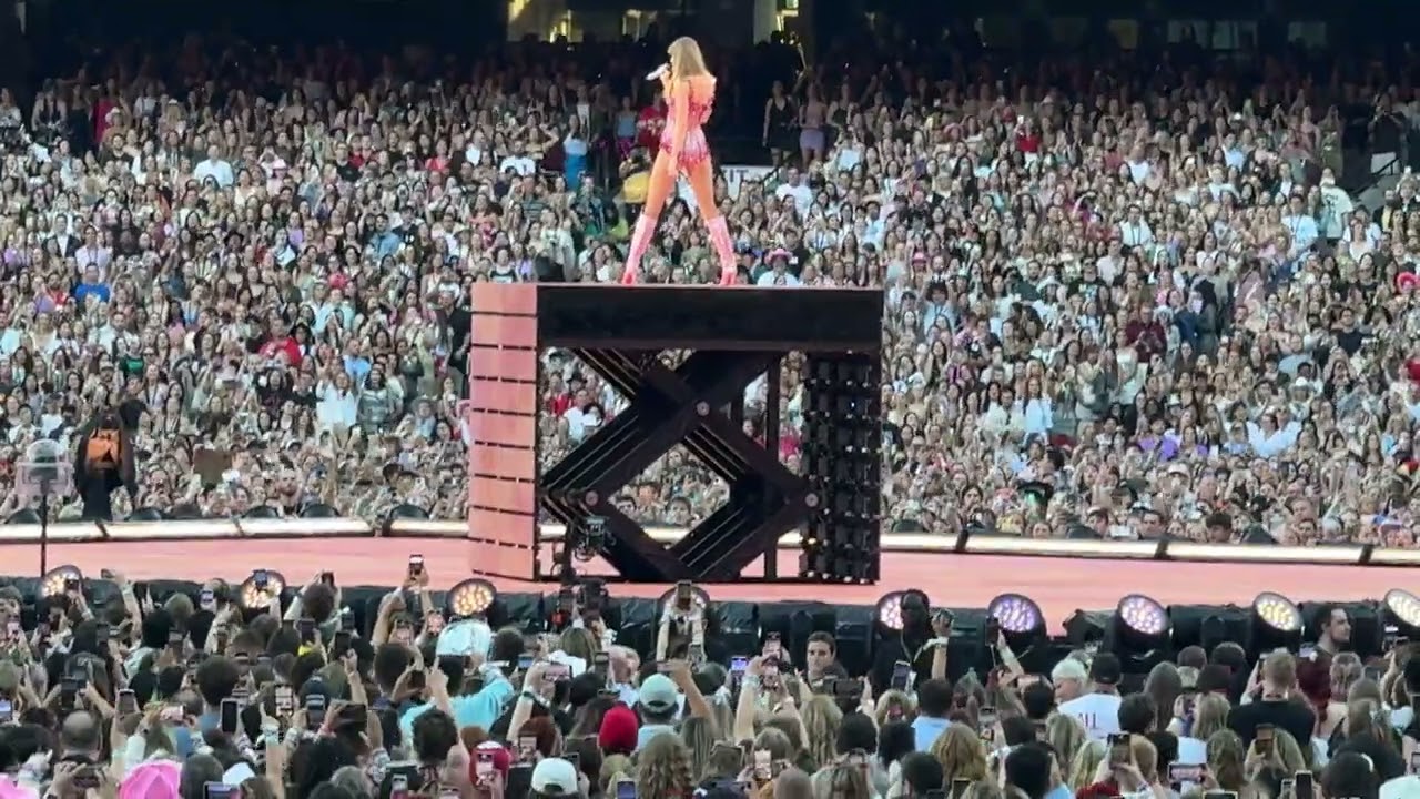 PART 1 • Opening + Cruel Summer • Taylor Swift The Eras Tour Melbourne Night 3 • Feb 18, 2024
