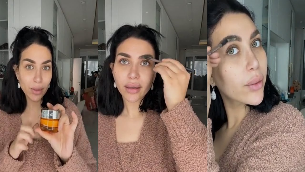 دكتوره خلود تسوي مكياج خيالي وتستعرض منتجات مكياج خيالية