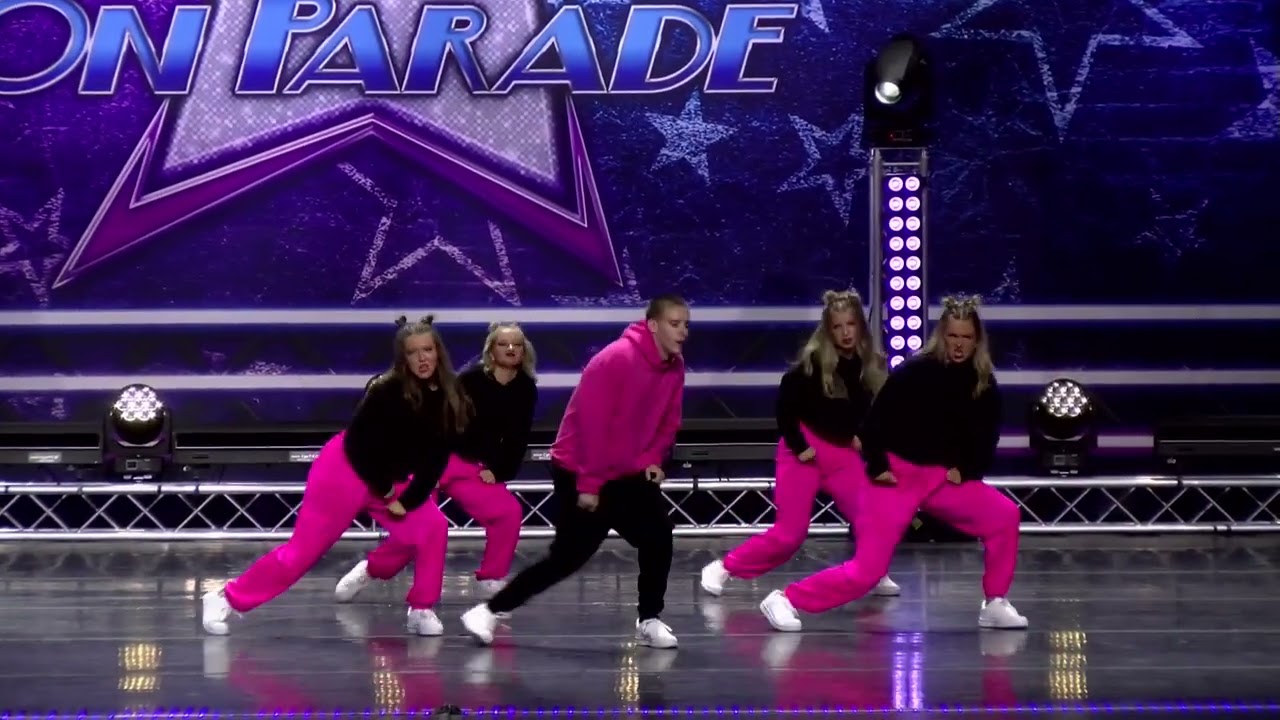 Shake, small group Hip Hop