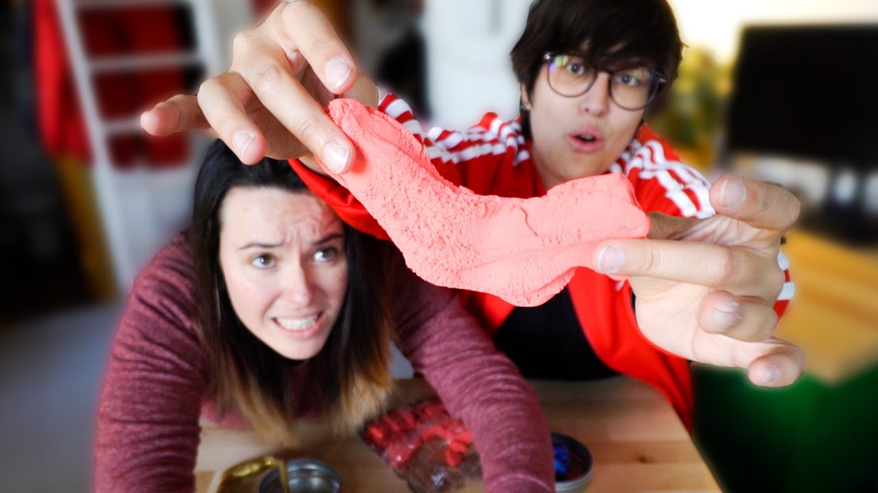 JUGANDO CON PLASTILINA INTELIGENTE!! con Gominuke :D