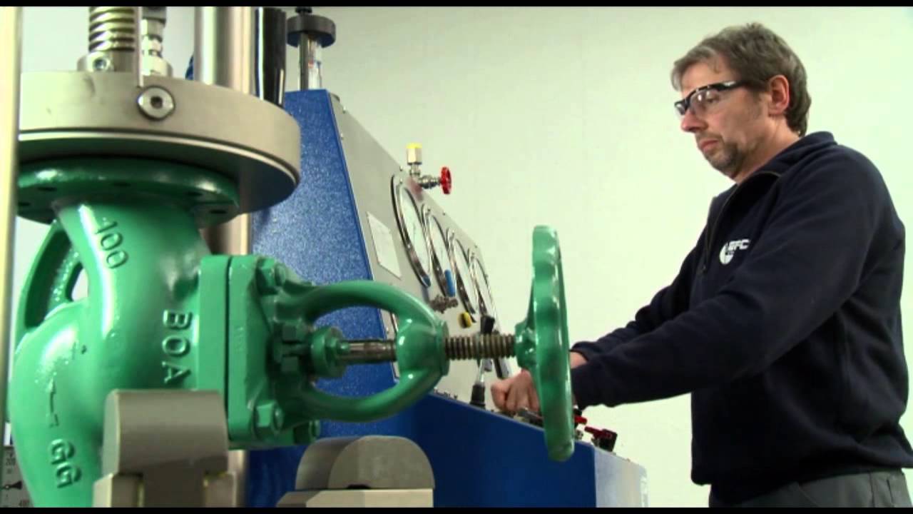 EFCO PS-15M Armaturenprüfstand (Deutsche Version)