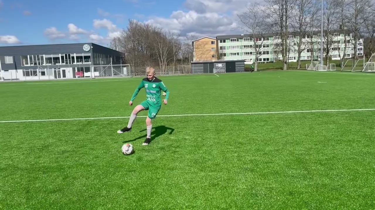 Inderside. Vending p&aring; f&oslash;rsteber&oslash;ring. Video til Viborg FF's samarbejdsklubber. U9, U10, U11, U12.