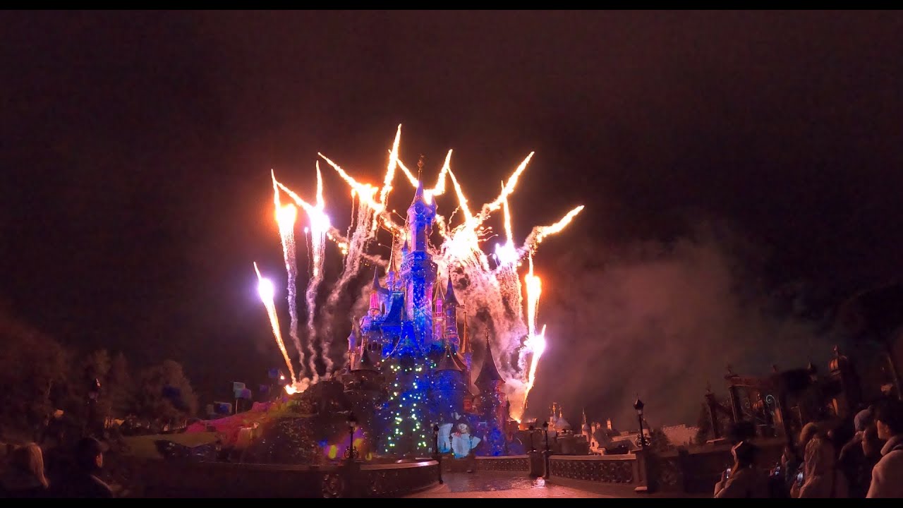 Disneyland Paris Illuminations 4K show and firework 2020 (full)