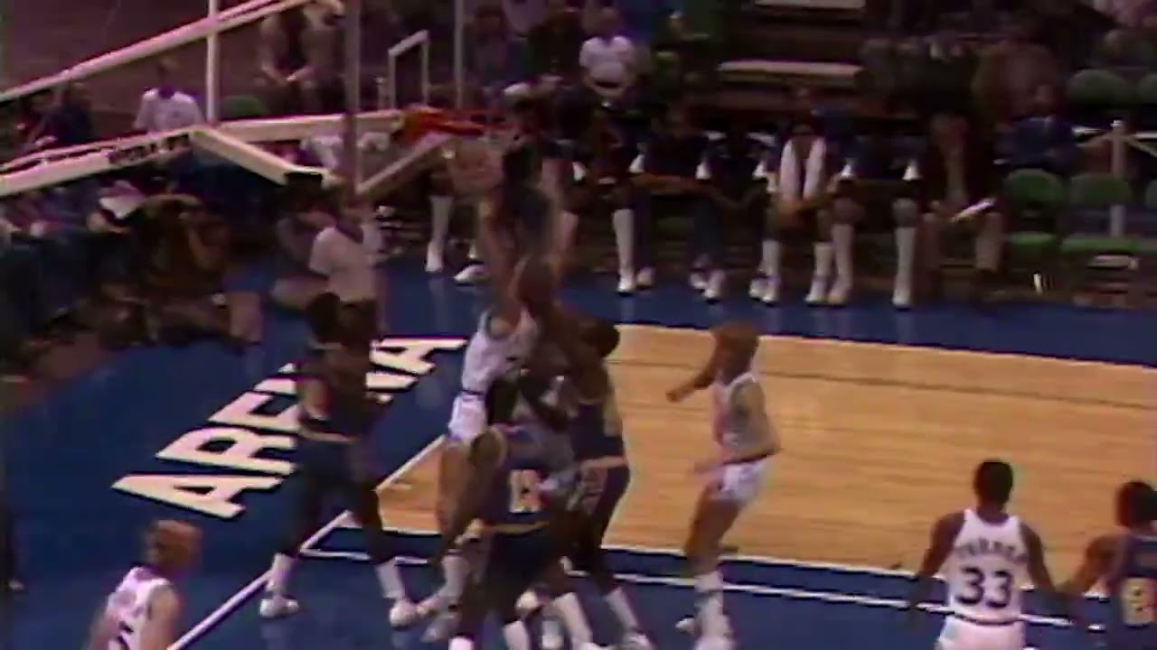 Mark Aguirre Records 42 Points vs. GSW on 11/14/1981