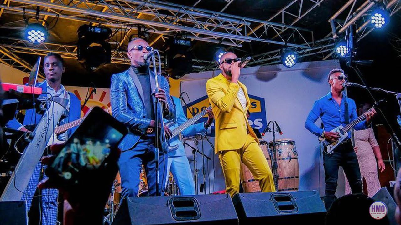 Roody Roodboy te chante Spécial & RIP makomè live Okap Lakay Bar