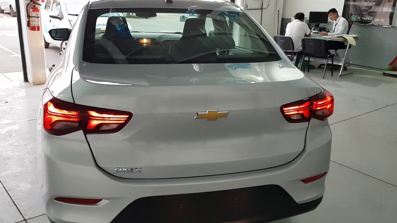 Onix 2021 Básico (LS)  - el rival a vencer en el segmento / Auto Pasión