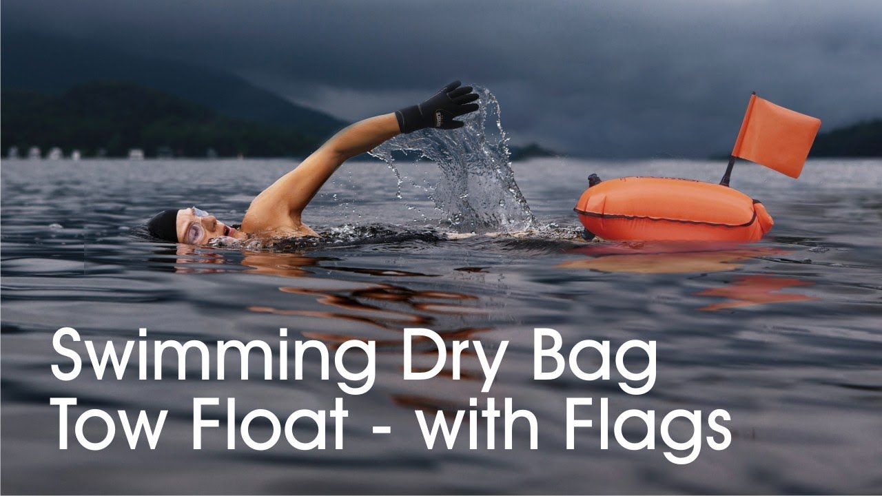Lomo Swimming Dry Bag Tow Float - with Flags