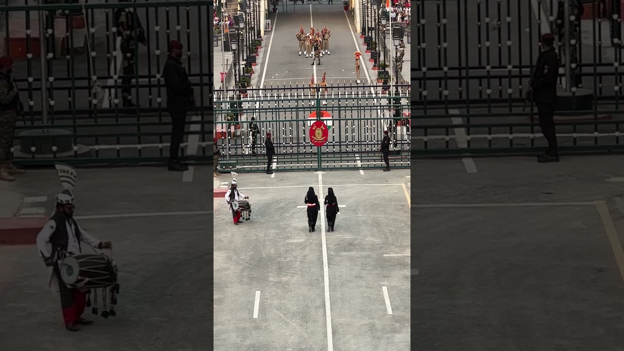 Mahila Pak Bharat Parade | Gates Were Closed | No Crossing 