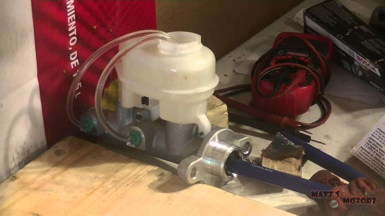 Replacing a Master Cylinder [1999 Pontiac Grand Prix]