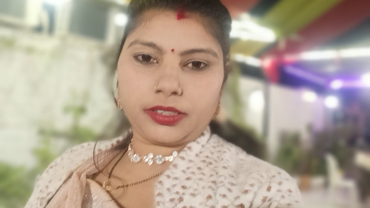 Radhika sahu shorts is live hello friend kaise ho sab mere liye main aapka swagat hai ♥️🙏🙏🙍🤚