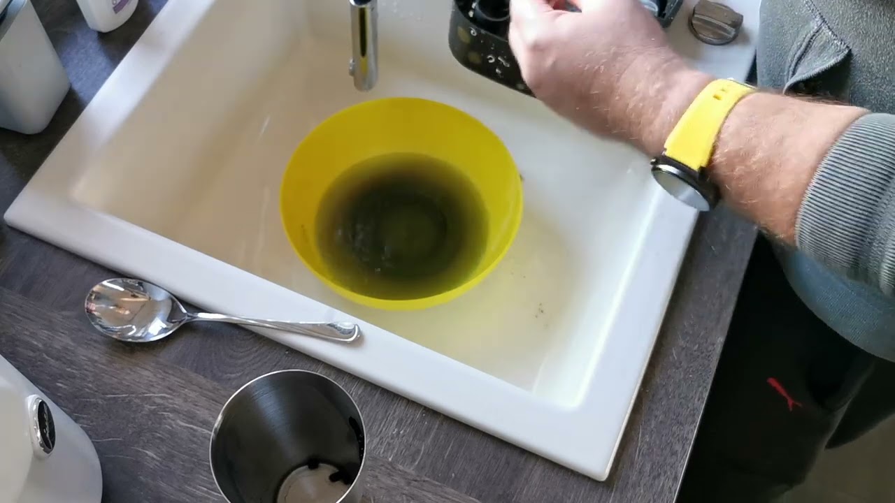 Meerwasseraquaristik leicht gemacht.Oase Biomaster nach 3 Monaten Standzeit.