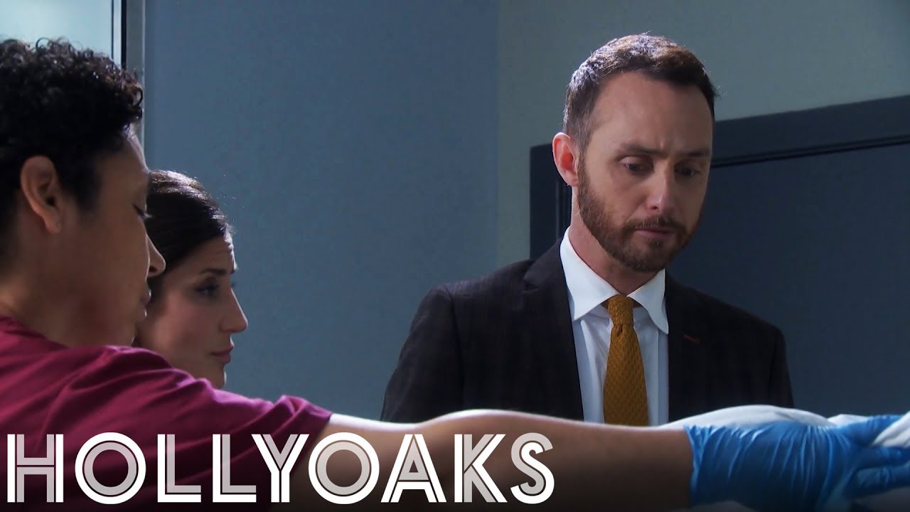 Harry's Body Is Discovered | Hollyoaks