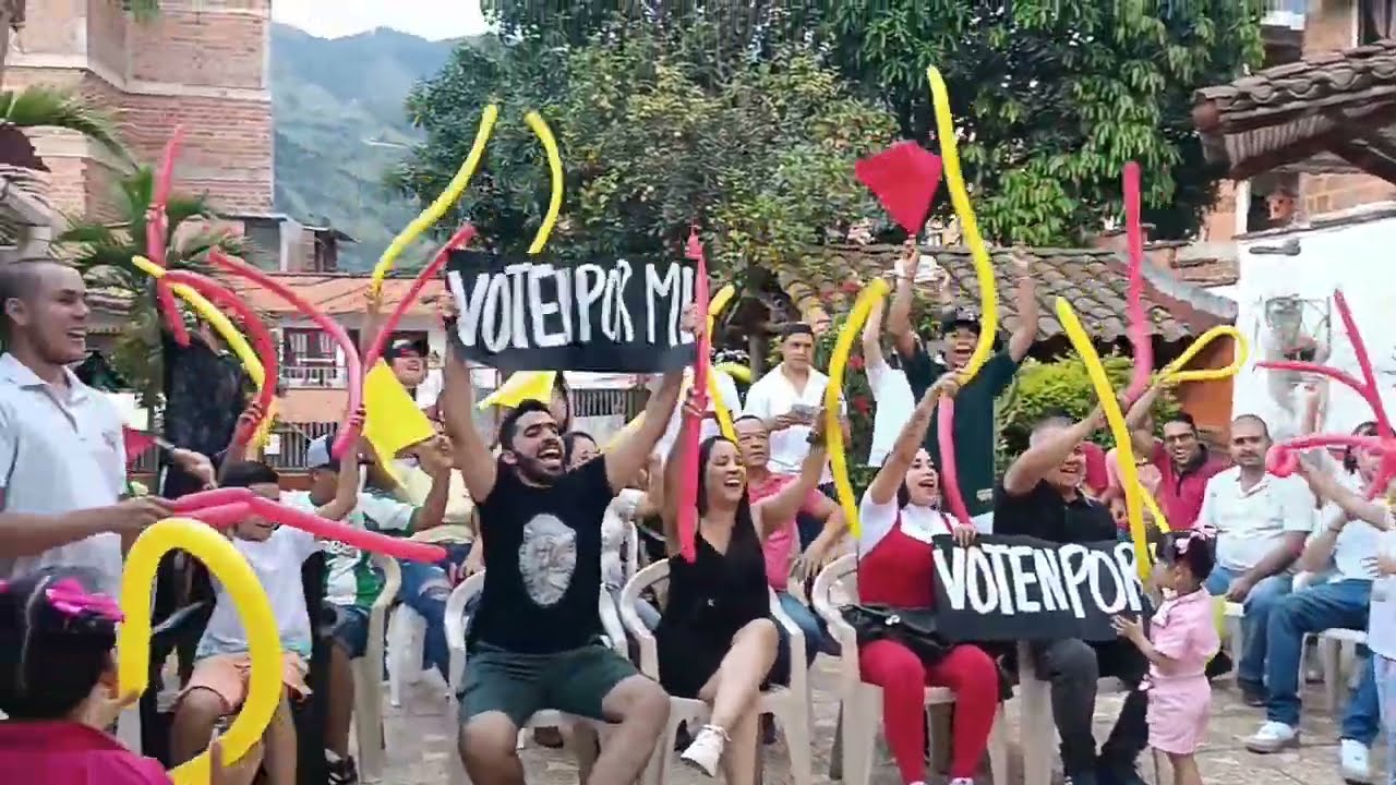 Los Arrimaleros - Voten Por Mí