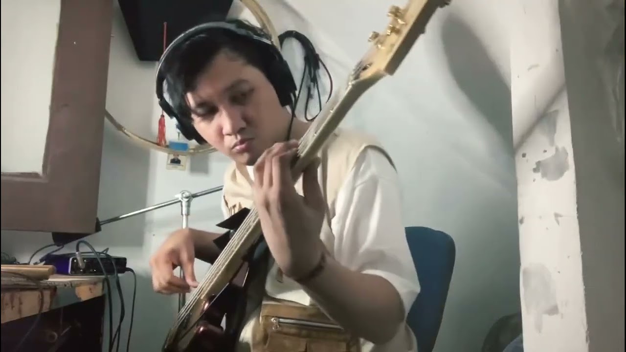 Amber Mark   Don’t Remind Me feat  Anderson  Paak 🎧🎧🎧(coverbass) #bass#ambermark