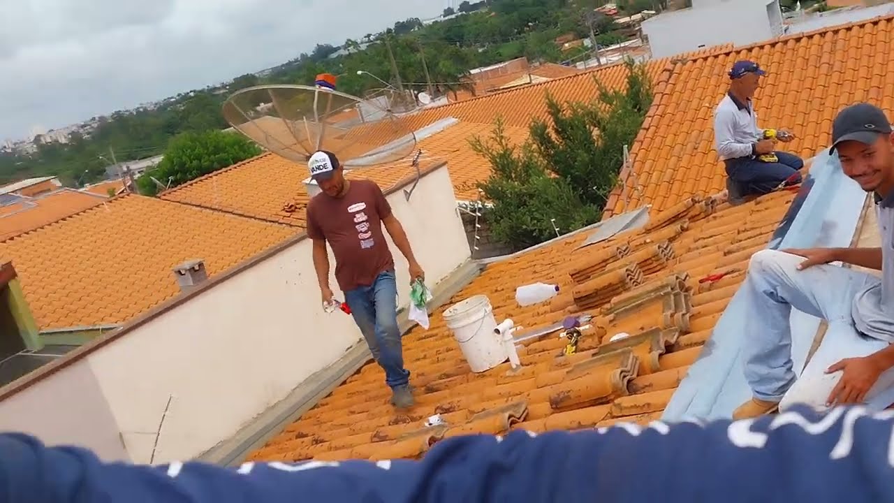 Chuvas fortes calhas não suporta vazão da água, excelente solução INCRÍVEL