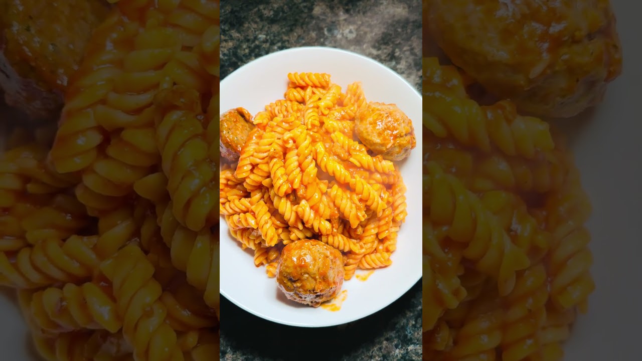 Macaroni and meatballs