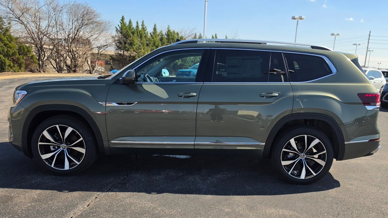 2026 VW Atlas 2.0T SEL Premium R-Line 4Motion  NEW COLOR COMBO! 