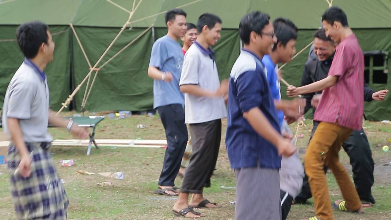 Goyang Pinguin SD Islam Al Azhar 34 Makassar