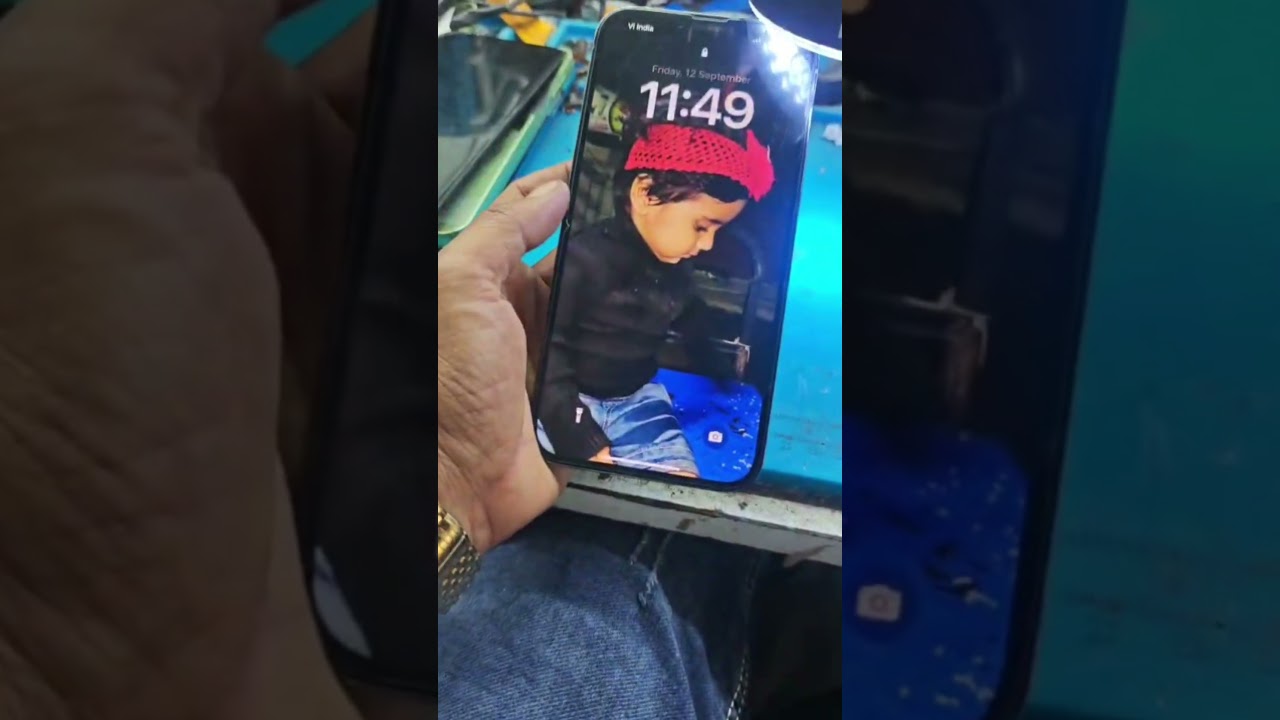 iphone 13 pro max white display 