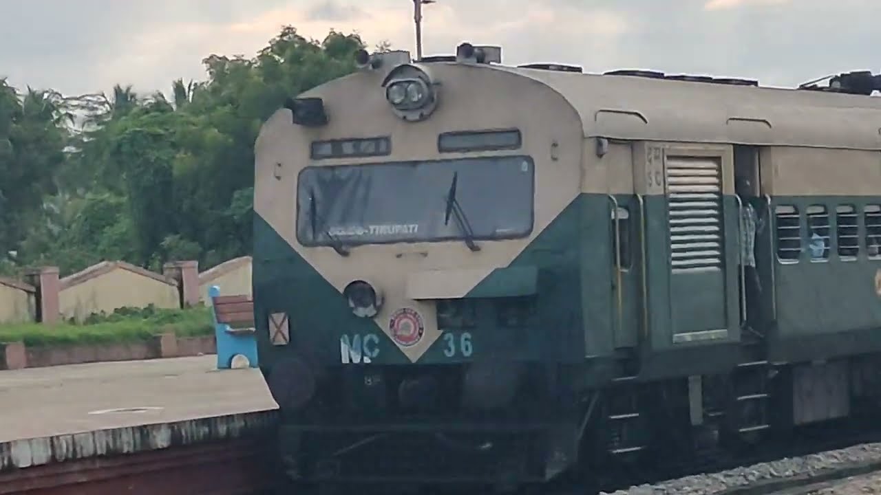 Katpadi Jn &ndash; Tirupati MEMU | Arrival at Pakala Junction PF#1 | Smooth Entry 🚆