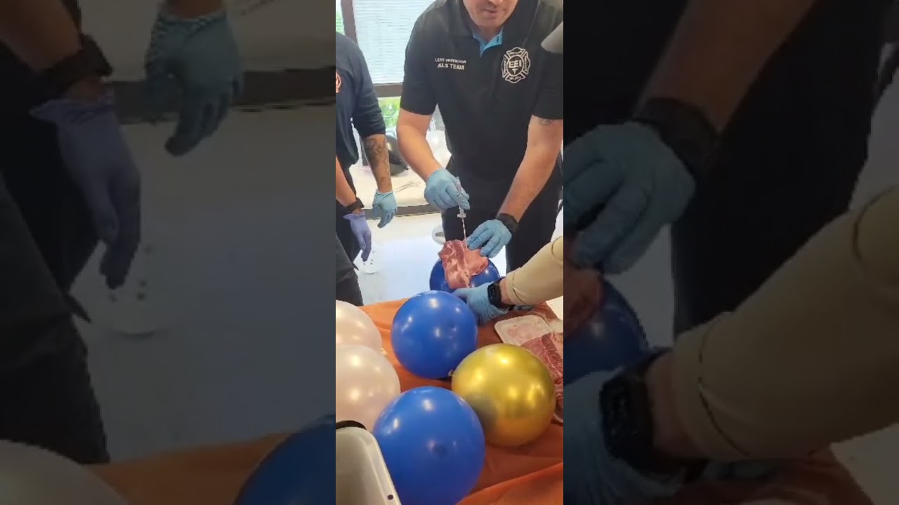 Needle decompression short! 🚑🚑🚑 #ems #emt #medical #paramedic #nurse