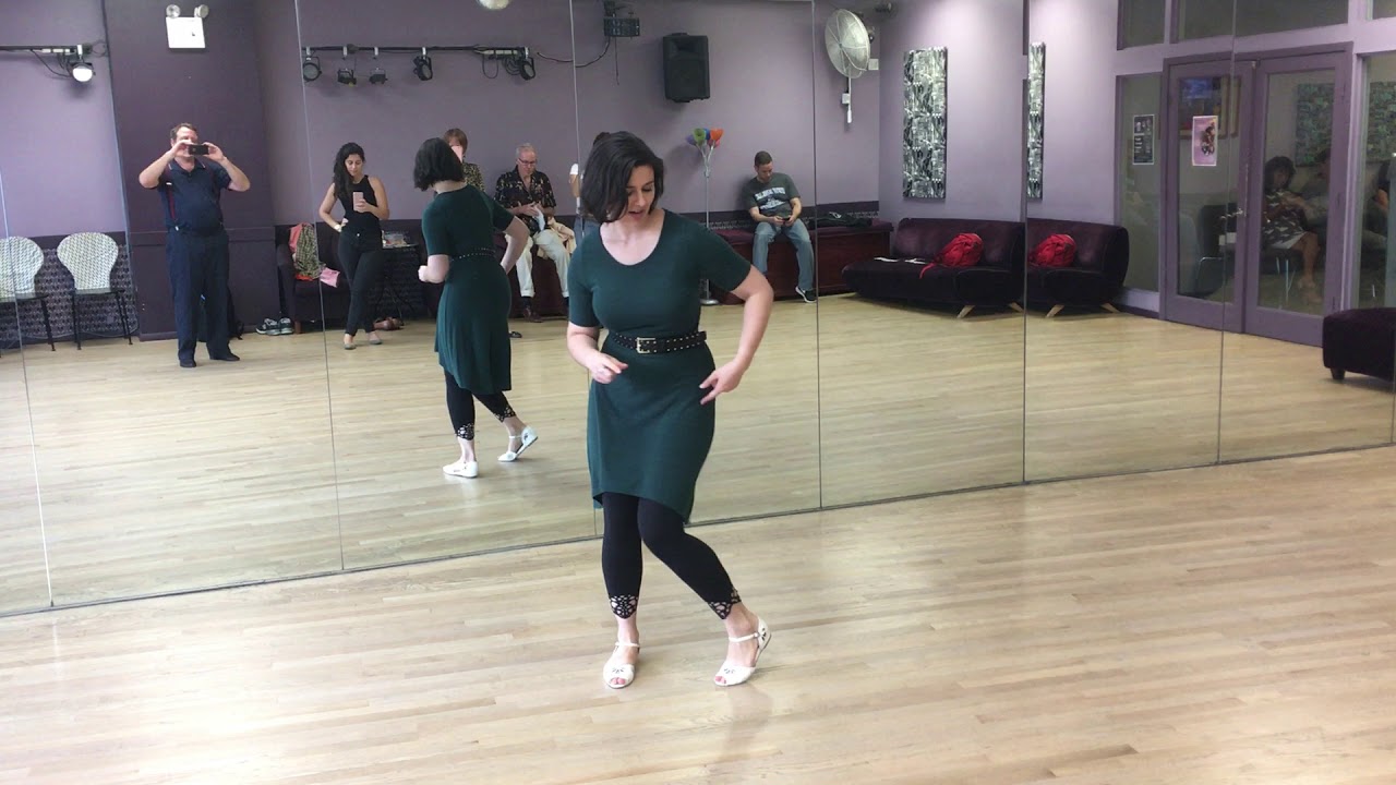 Blues Dance Basic Steps