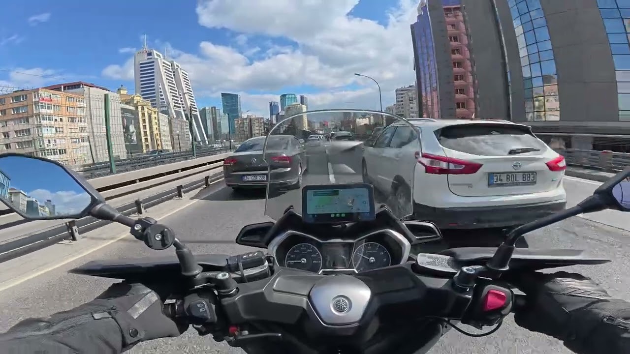 POV Work day with XMAX 400 #istanbul 4K