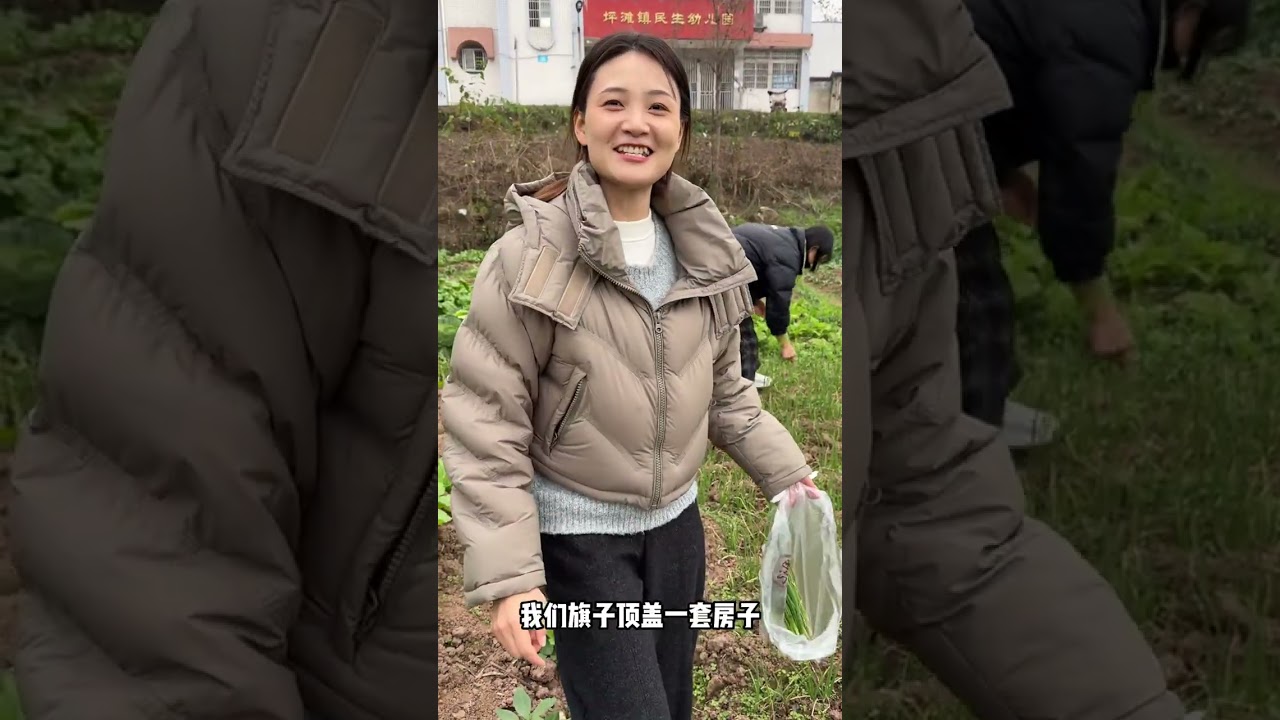 莉娃子开车半小时去超娃子地里摘菜，收获满满 #我的乡村生活 #vlog日常 #记录生活 #烤鸭 #烤鸭店
