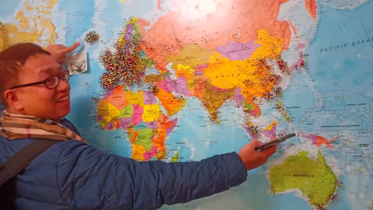 Where are you from ????Pertanyaan di peta Dunia 🌏Yeeeeyyyy... We are the first come to ICELAND 🇮🇸🥰🌏