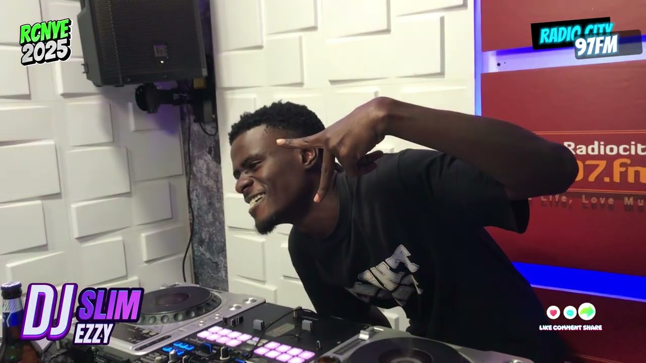 THE MIXPERIENCE RCNYE DJ SLIM EZZY FT 97FM RADIO CITY UGANDA 2025 🥳.