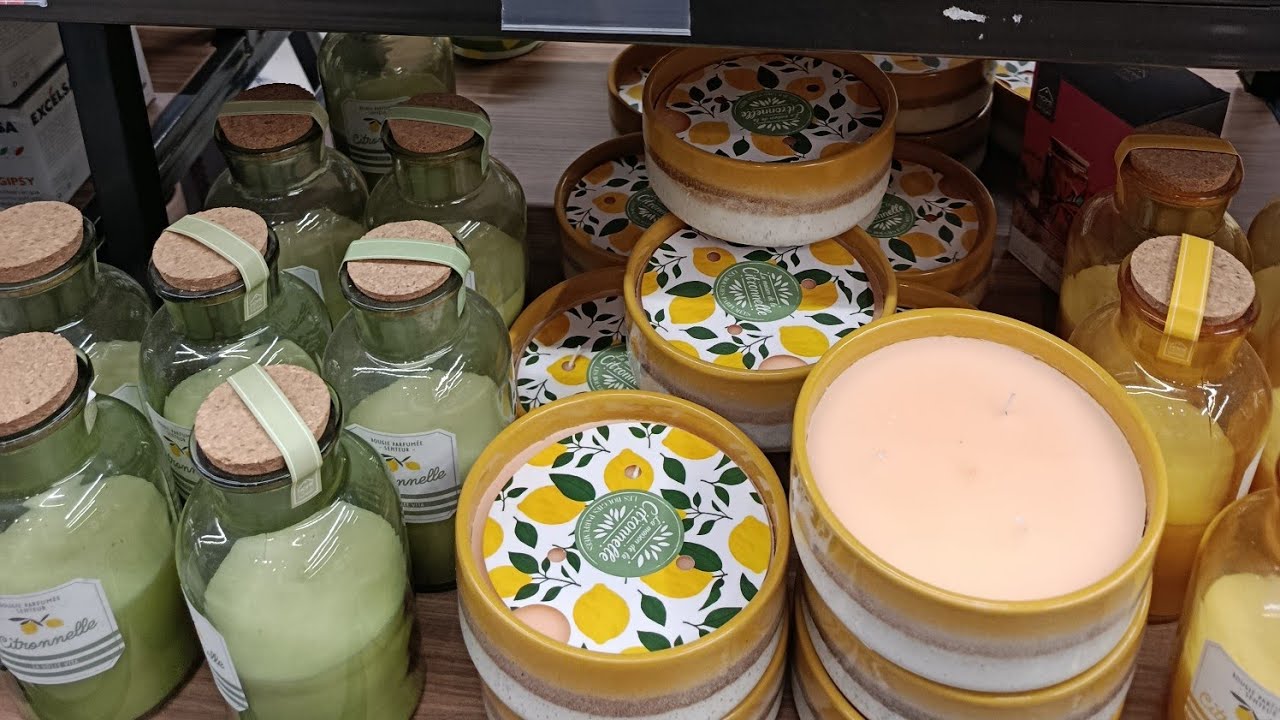 شموع معطرة و ديكورات رائعة للشموع