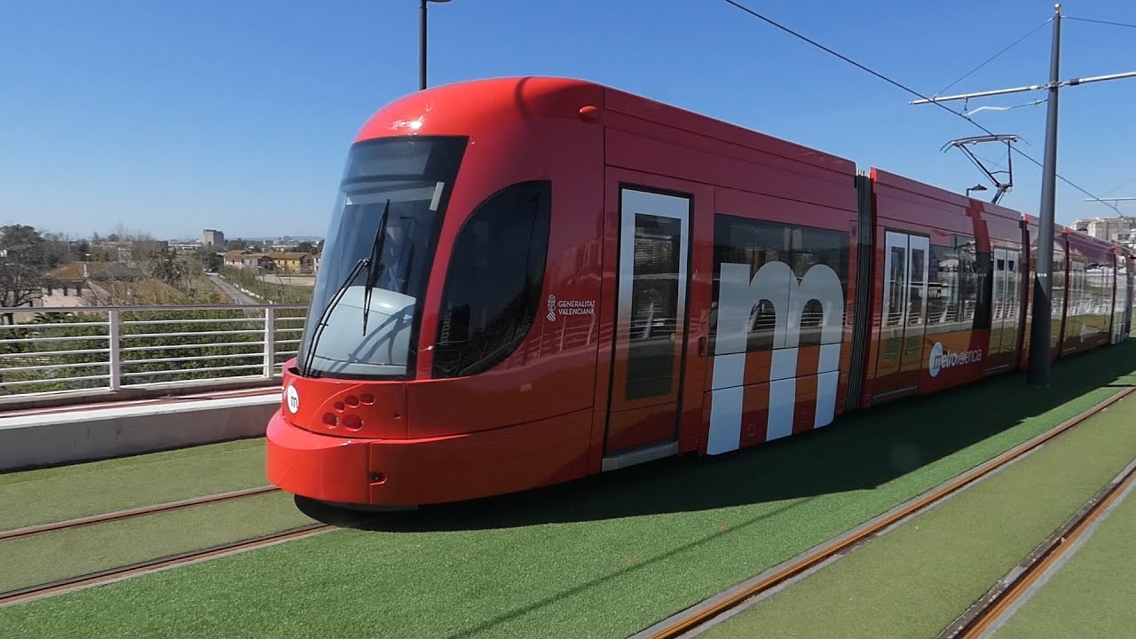 Nuevo tranvía en Valencia (en pruebas) / NEW VALENCIAN TRAM!