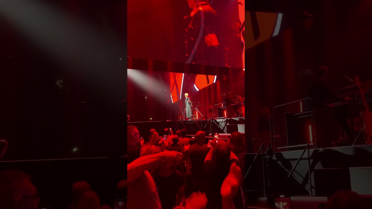 Roger Waters-In The Flesh(Québec 2022)