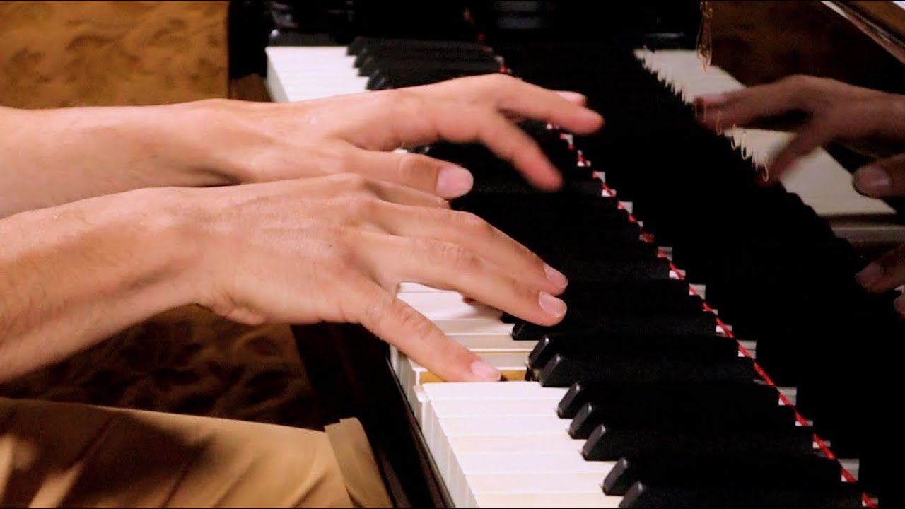 BATMAN BEGINS - Eptesicus - Piano