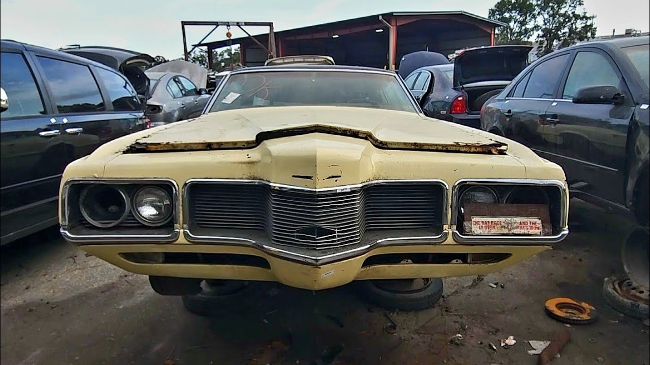 Находка на свалке Ford Thunderbird 1970 года