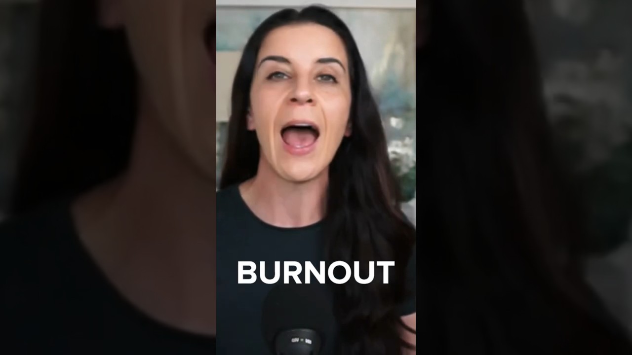 BURNOUT 😩 #burnout #burnoutprevention #fitnessafter40