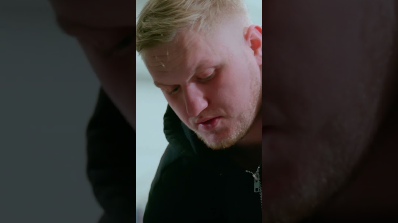 Prosta naprawa pin&oacute;w i ogromny problem rozwiązany?! 😮 | Naprawy nie do naprawy #shorts