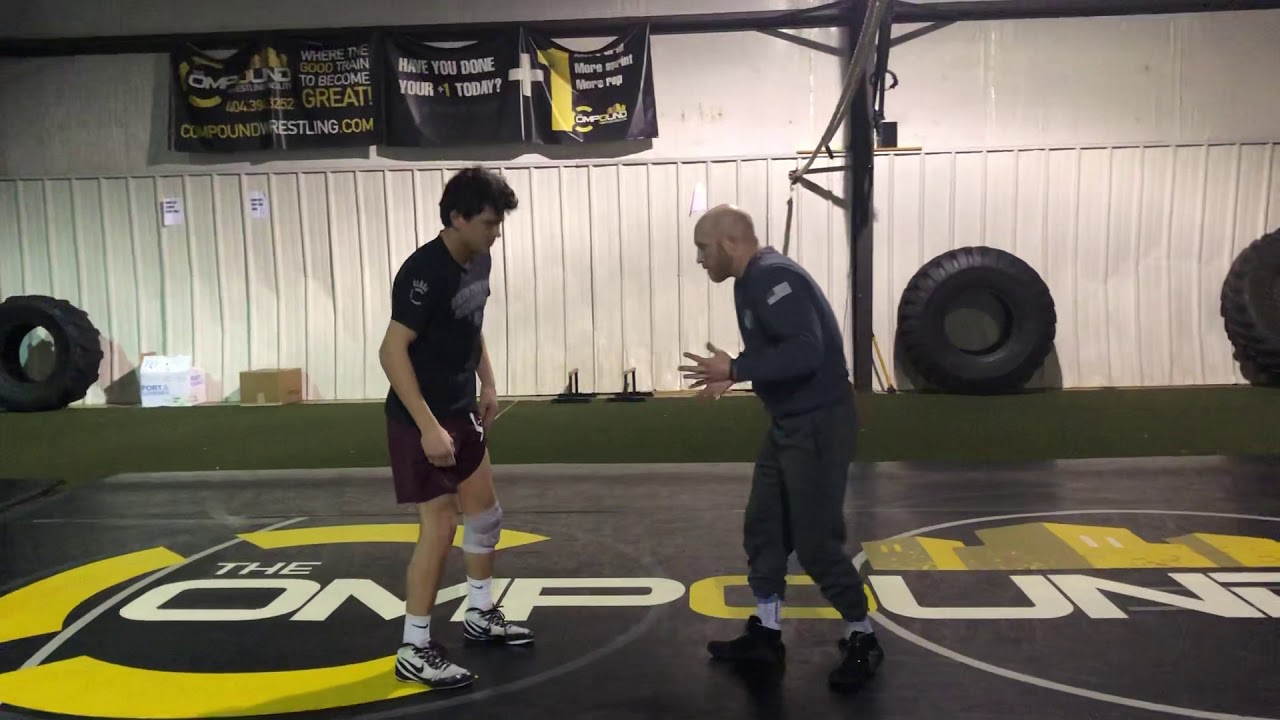 Varying attacks from front headlock and short offense