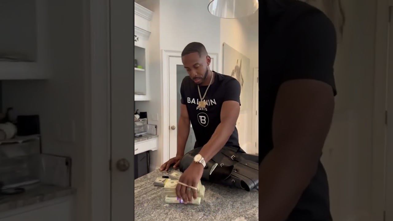 When Keith Sweat checks Chase for not having the rest of his money!