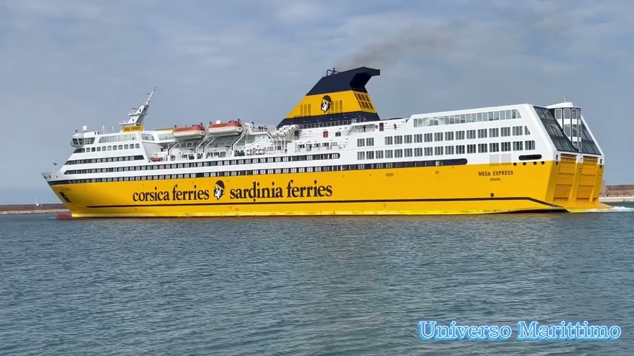 MEGA EXPRESS | Partenza da Porto Torres