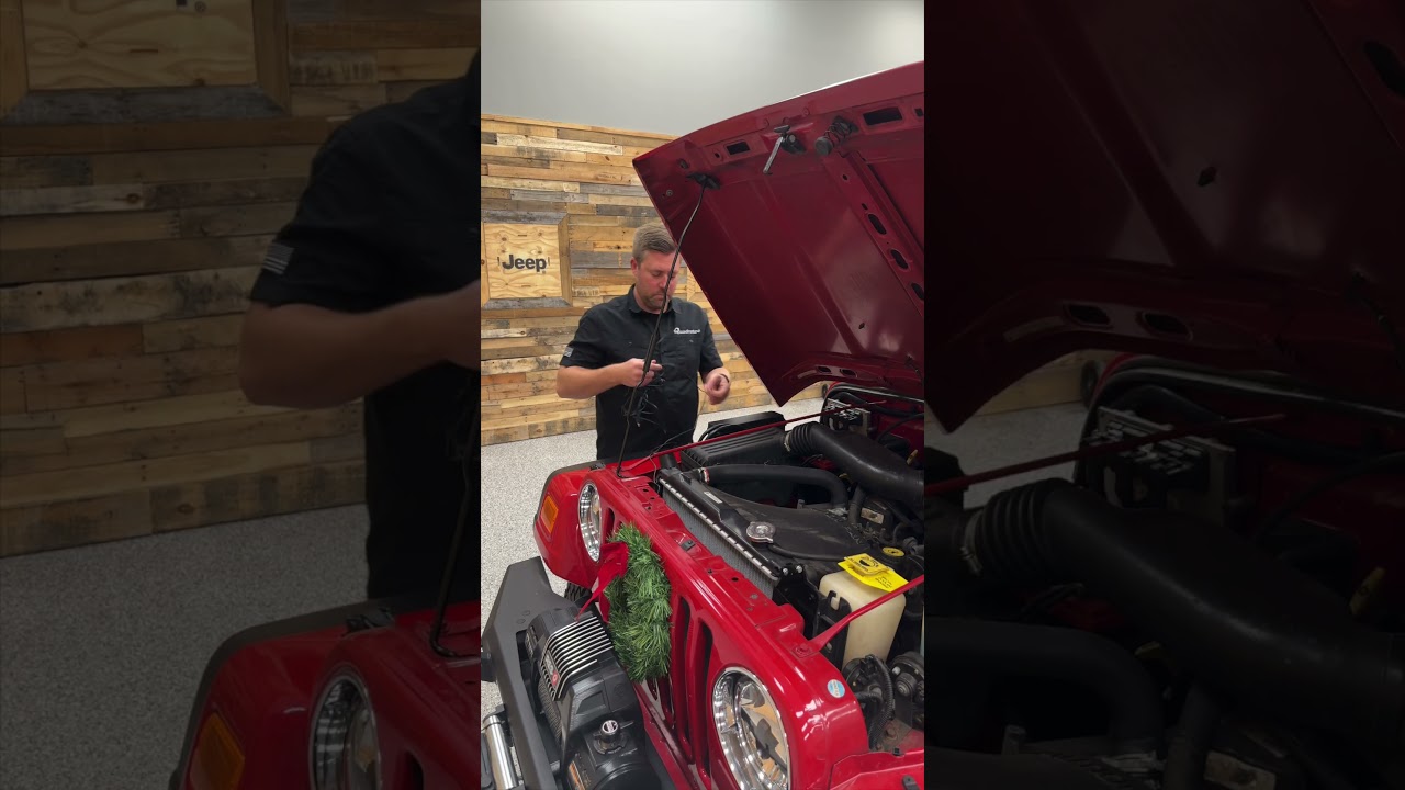 Install a Christmas Wreath on the Grille of a 97-06 Jeep Wrangler TJ