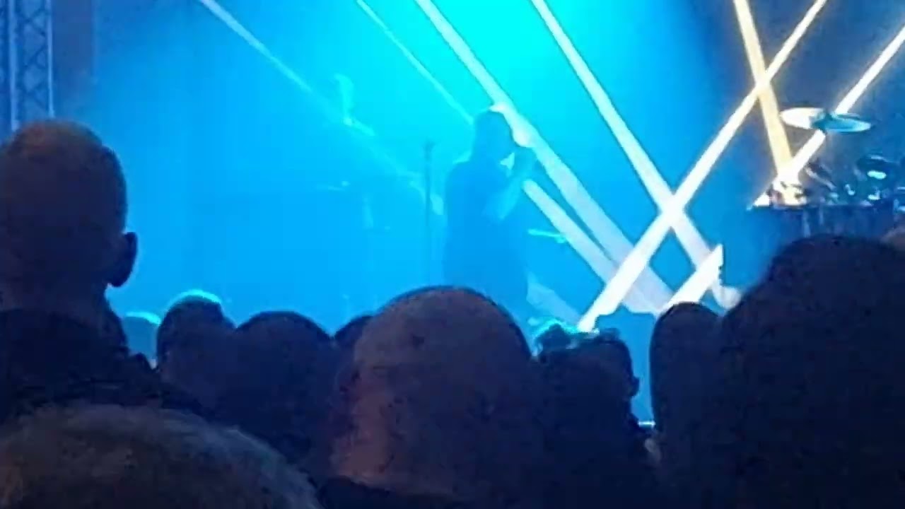 VNV NATION   