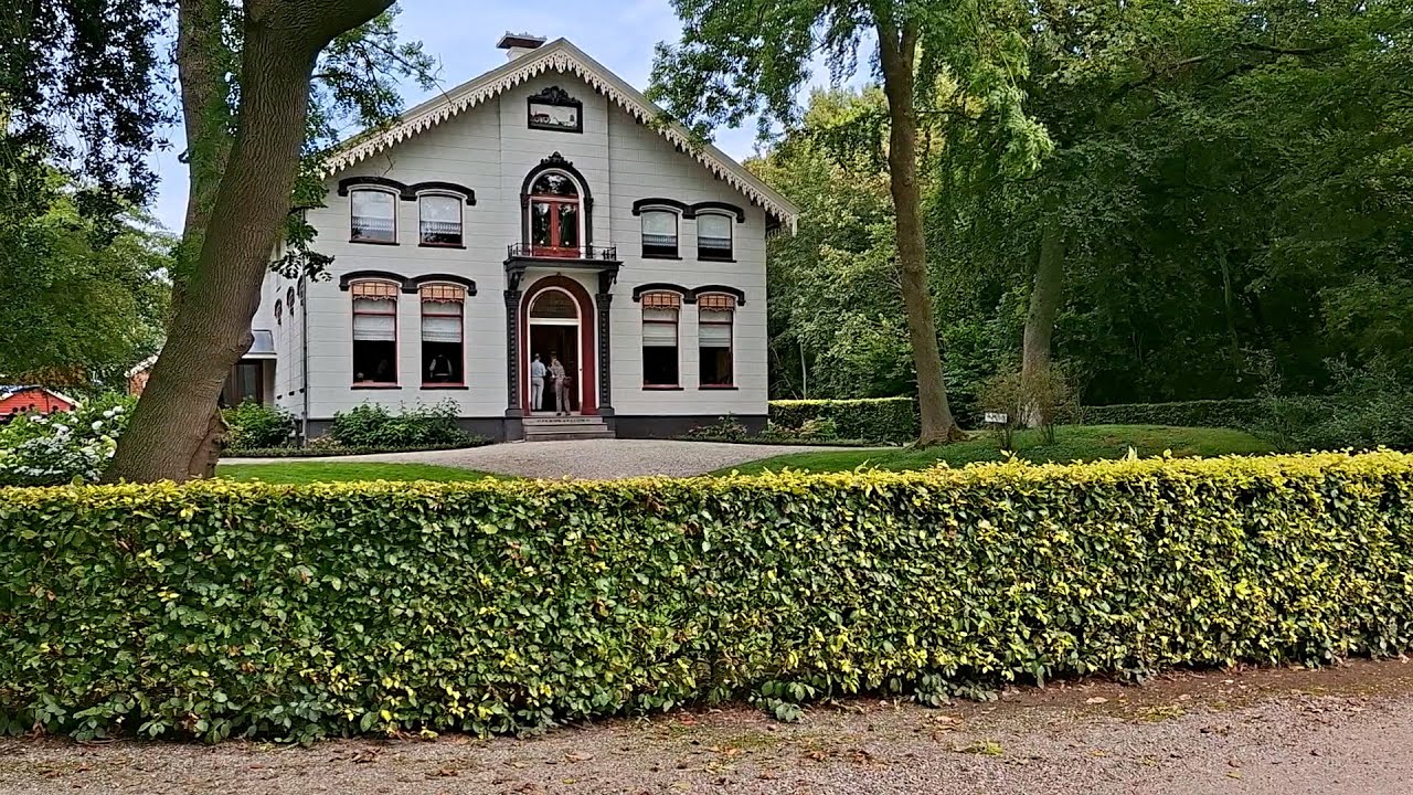 Vrijwilligers houden monumentale boerderij Hermans Dijkstra levend